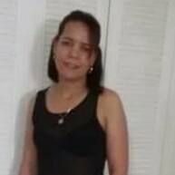 Julia Gonzales Photo 35