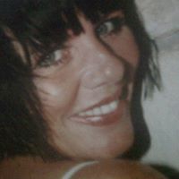 Tara Griffiths Photo 15