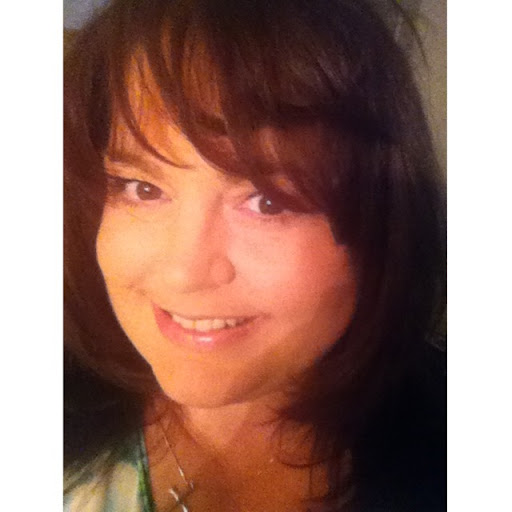 Renee Garrett Photo 28