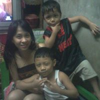 Joann Velez Photo 7