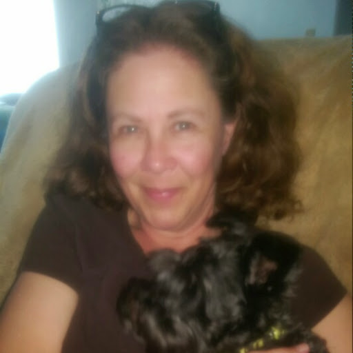 Phyllis Martinez Photo 14