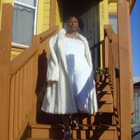 Carla Lawrence Photo 39