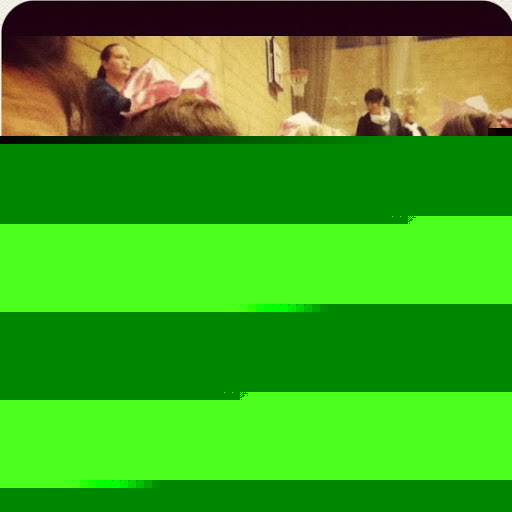 Julia Crane Photo 36