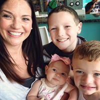 Kristen Moss Photo 13