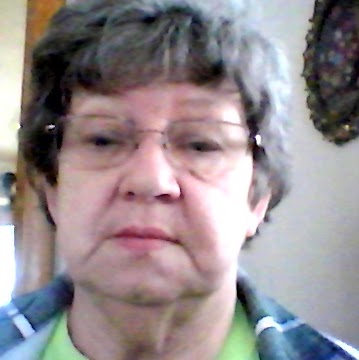 Caroline Shields Photo 22