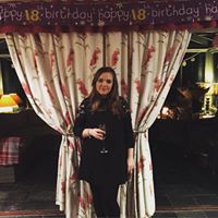 Molly Crosby Photo 28