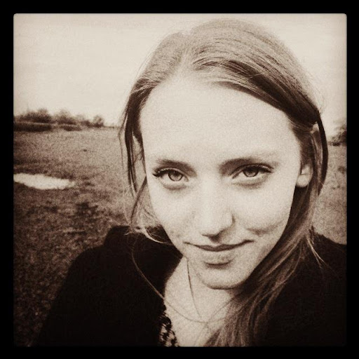 Ellen O'Connor Photo 11