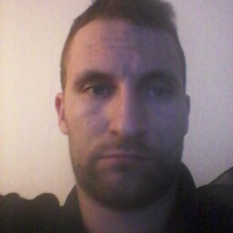 Robert Buckle Photo 10