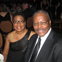 Beverly Love Photo 20
