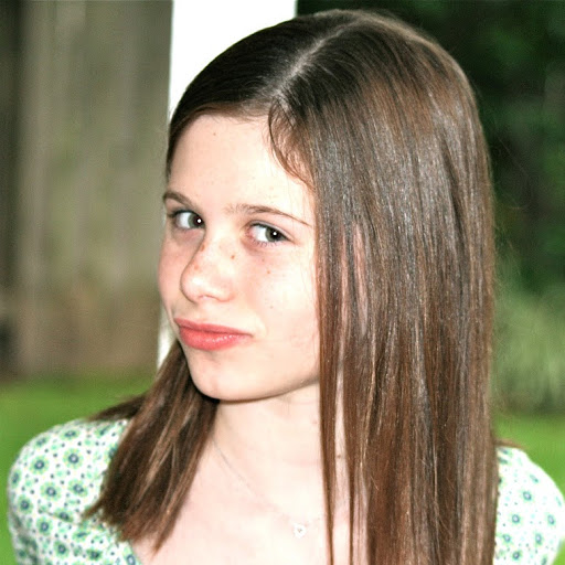 Megan Long Photo 28