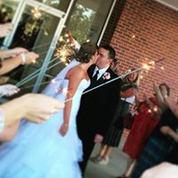 Elizabeth Coggins Photo 17