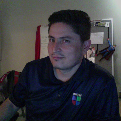 Alvaro Martinez Photo 37