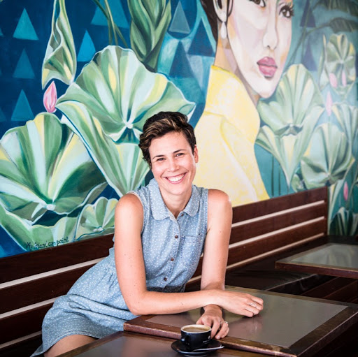 Tamara Armstrong Photo 8