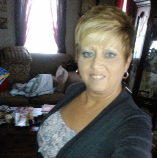 Debbie Marcum Photo 5