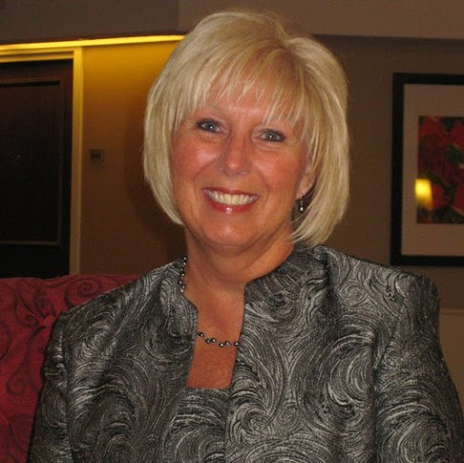 Susan Young Photo 46