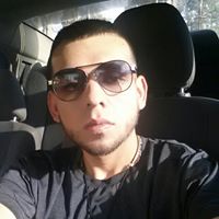 Eric Benitez Photo 14