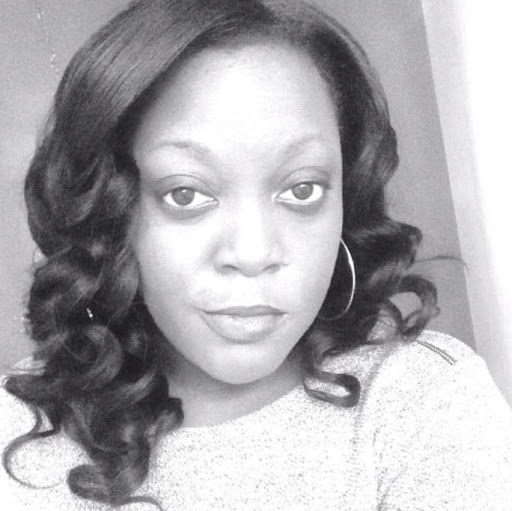 Andrea Short Photo 29