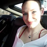 Elizabeth Mathers Photo 24