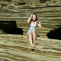 Christine Wu Photo 31