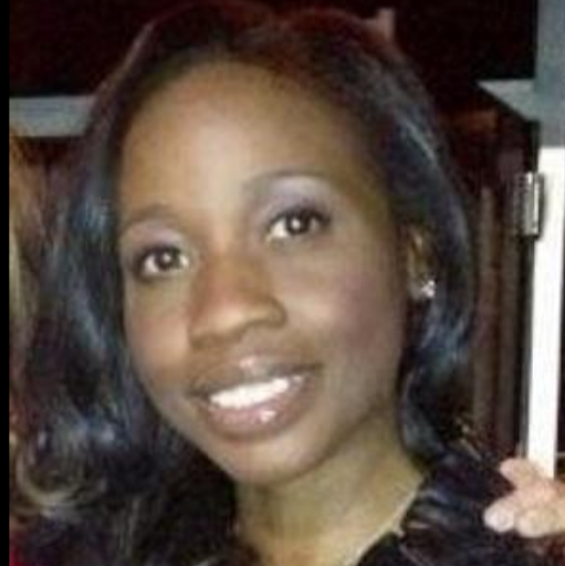 Alisha Davis Photo 20