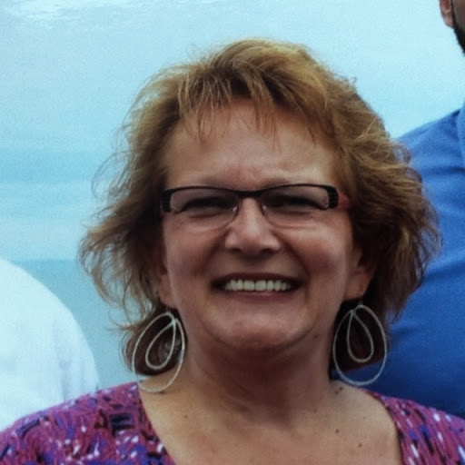 Janice Lloyd Photo 29