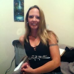 Stacey Anderson Photo 18