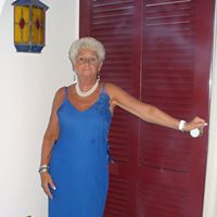 Marion Roberts Photo 25