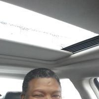 Derek Randolph Photo 28