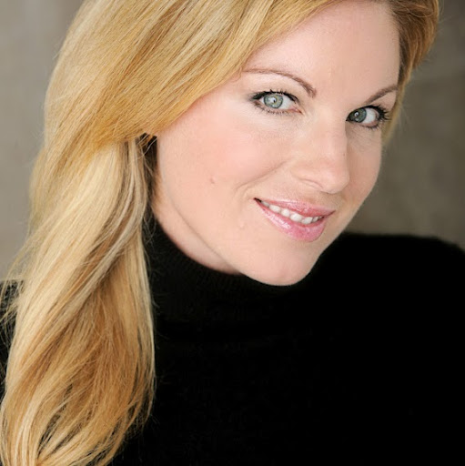 Lisa Mccluskey Photo 7