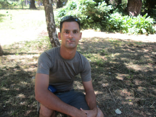 Robin Leggett Photo 13