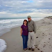 Debbie Isom Photo 15