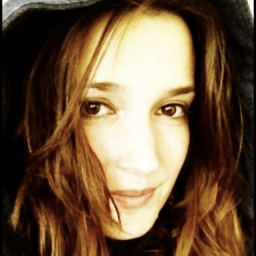 Kristen Marshall Photo 21