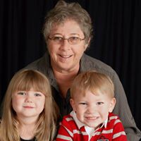 Debra Gentry Photo 14