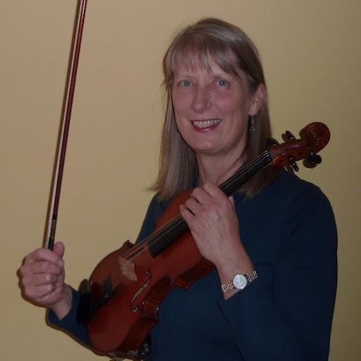Jacqueline Evans Photo 17