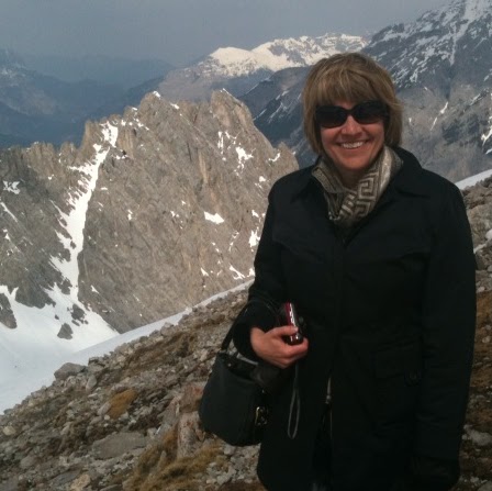 Anne Gross Photo 28