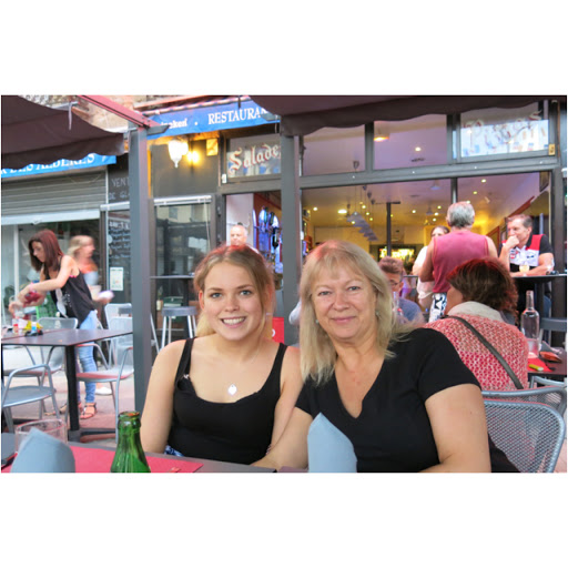 Debbie Dennis Photo 31