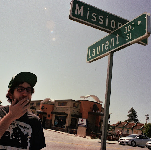 Julian Gray Photo 39
