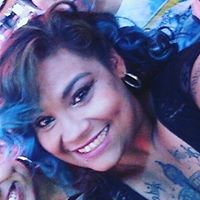 Renee Fuentes Photo 15