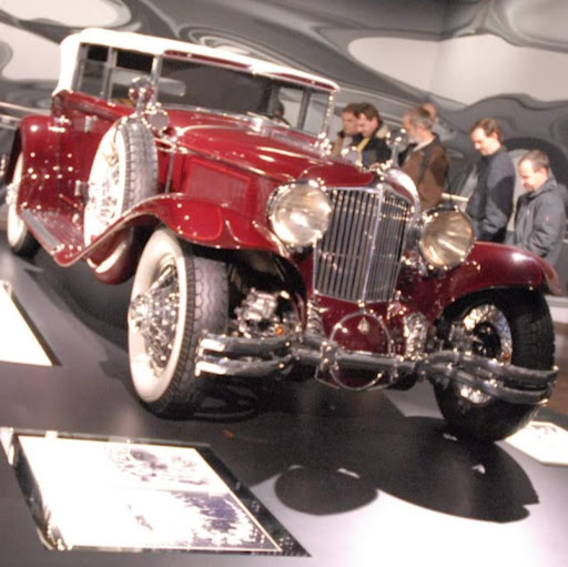 Marc Levine Photo 29