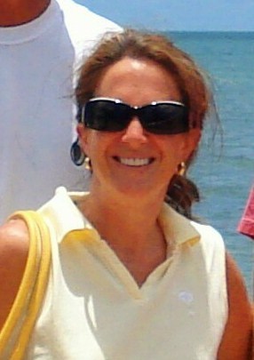 Lynn Bailey Photo 21