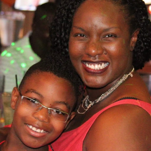 Kari Barnes Photo 16