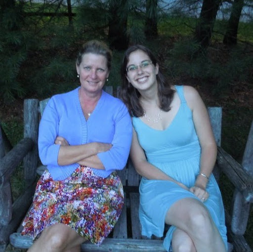 Elizabeth Murphy Photo 67