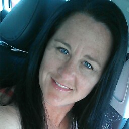 Karen Stewart Photo 10