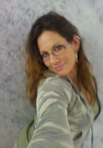 Kristi Henry Photo 4
