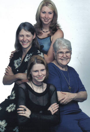 Catherine Thomas Photo 42