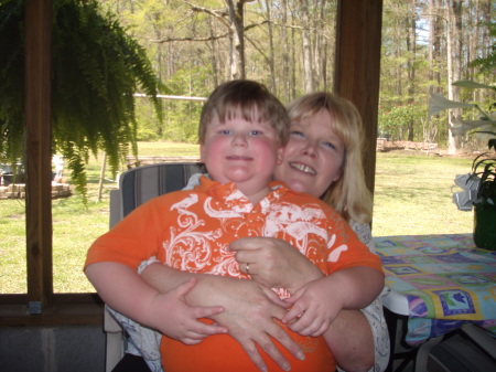 Phyllis Wood Photo 22