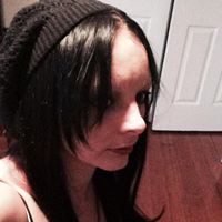 Emma Everett Photo 6