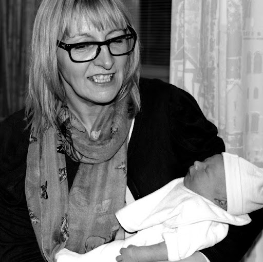 Tracy Clarke Photo 47