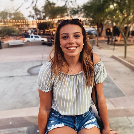 Meredith James Photo 31