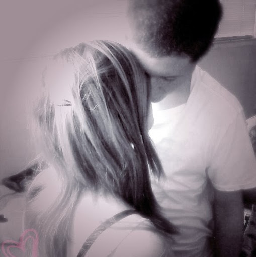 Alyssa Thompson Photo 18